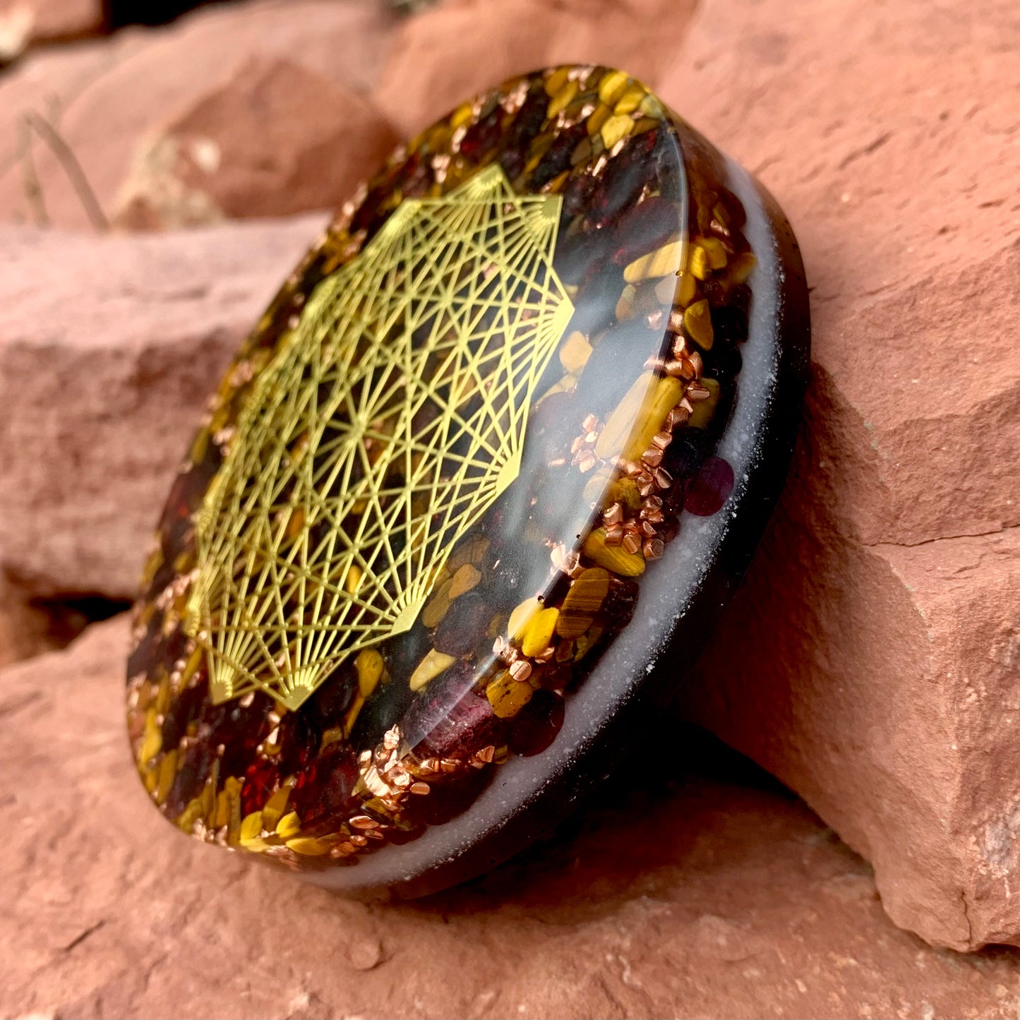 Rooted Resilience Orgonite Altar Plate 4" - Kejiwa Alchemy