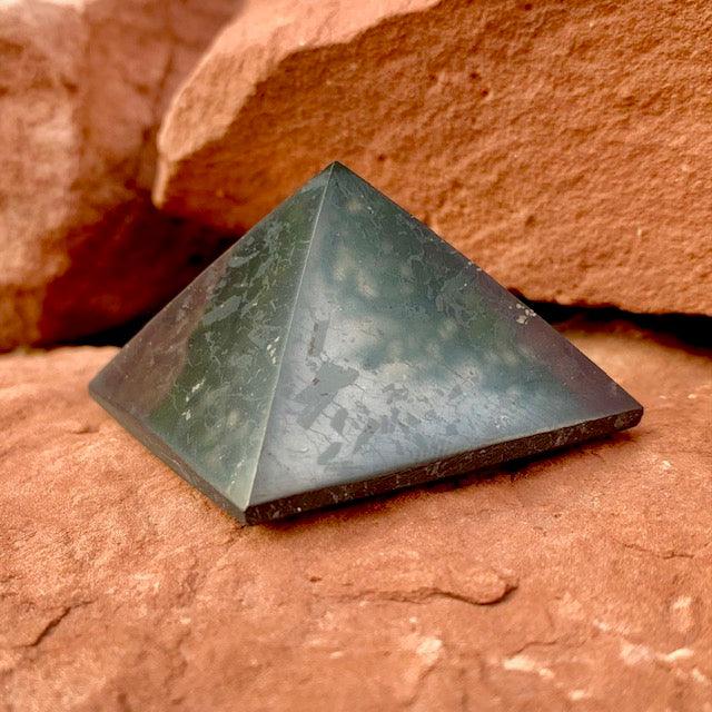 Shungite Pyramid - Kejiwa Alchemy