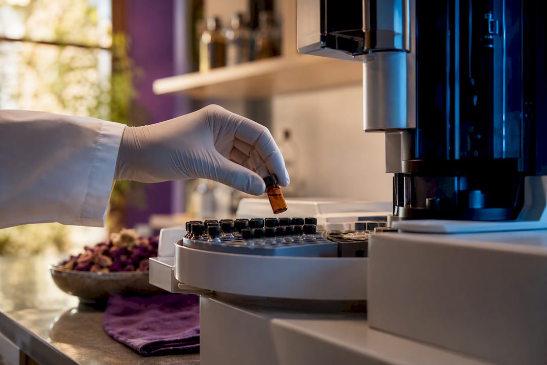 Anonymous oil sample entering laboratory testing instrument